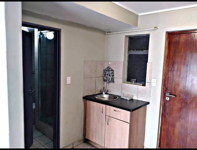 2 BEDROOM APARTMENT FOR SALE IN MILPARK